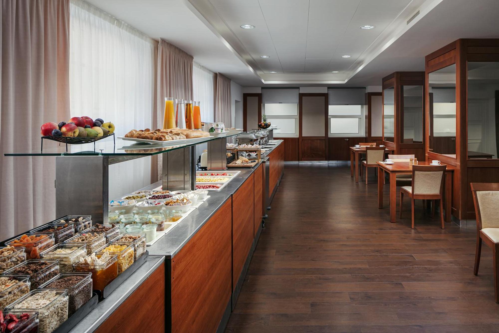 Hotel Harvey 5*